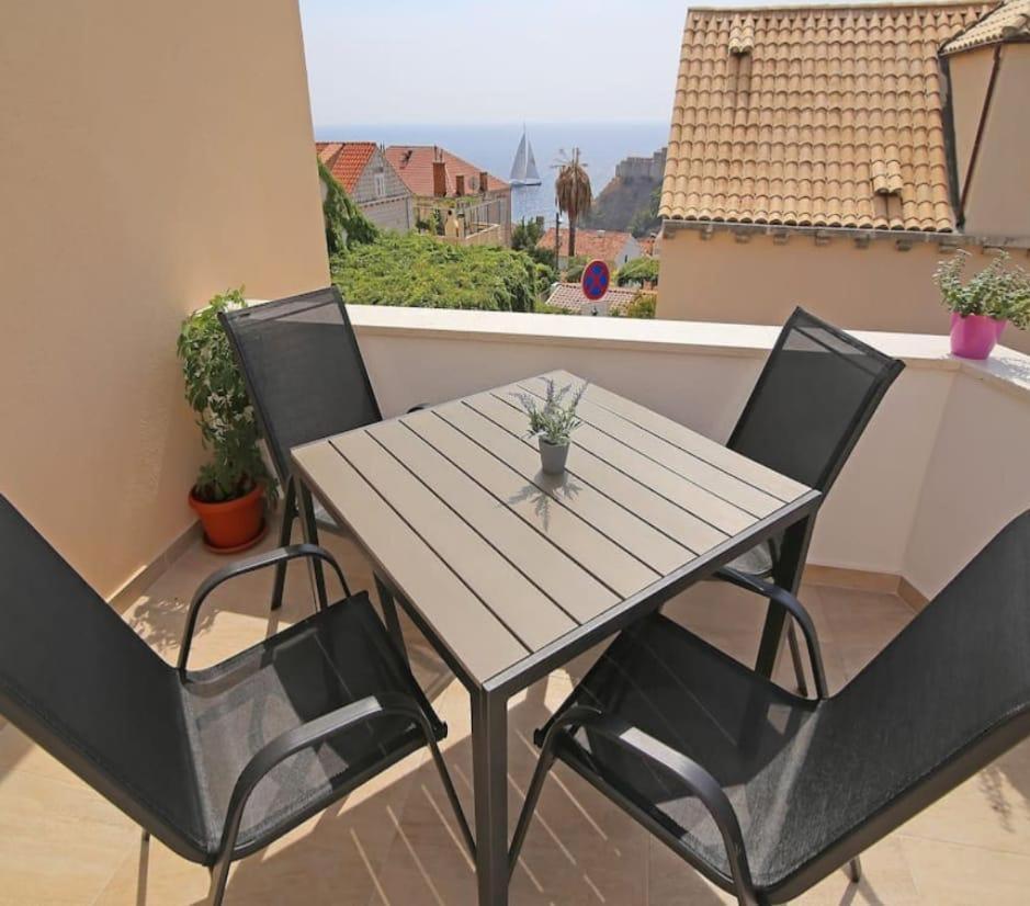 Sun Apartment Dubrovnik Bagian luar foto